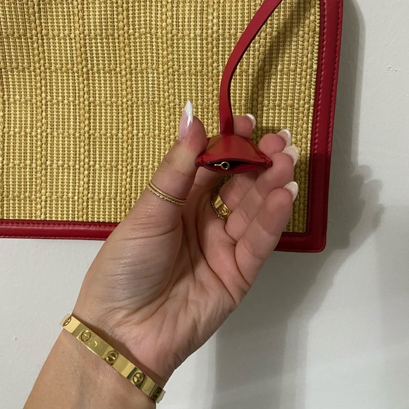 SALVATORE FERRAGAMO - Picture 12 of 16